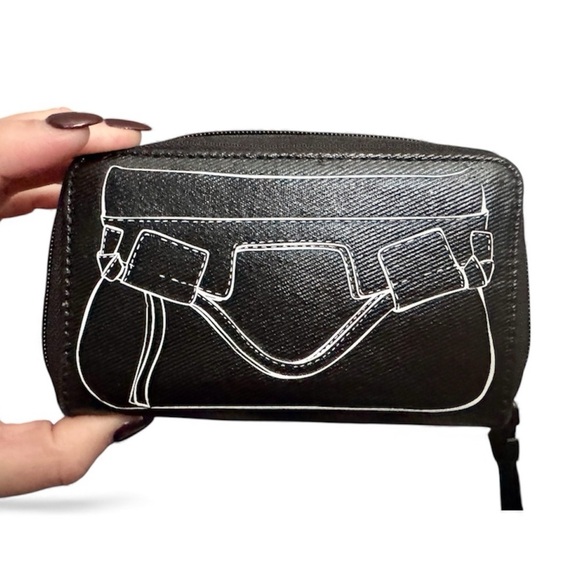 Foley + Corinna Wallet | Black Wallet with Graphic Design - Picture 4 of 11